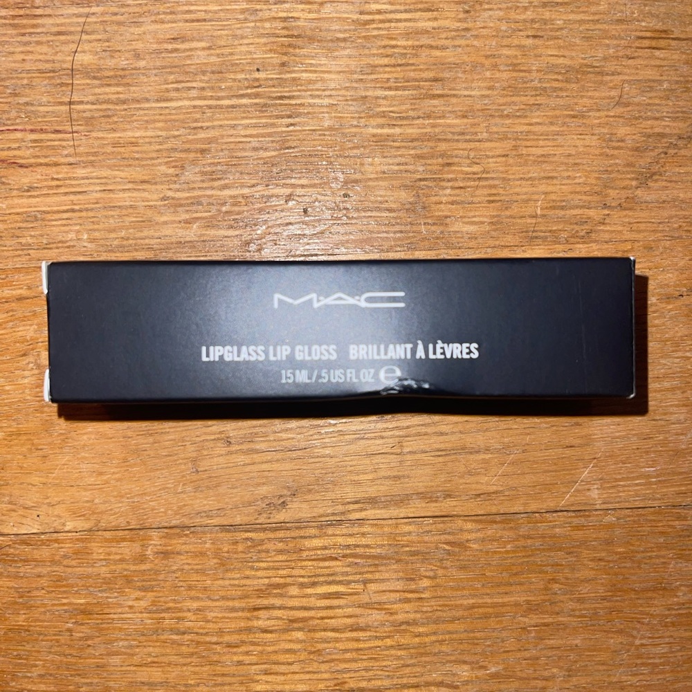 NWT MAC LIPGLASS LIPGLOSS FULL SIZE